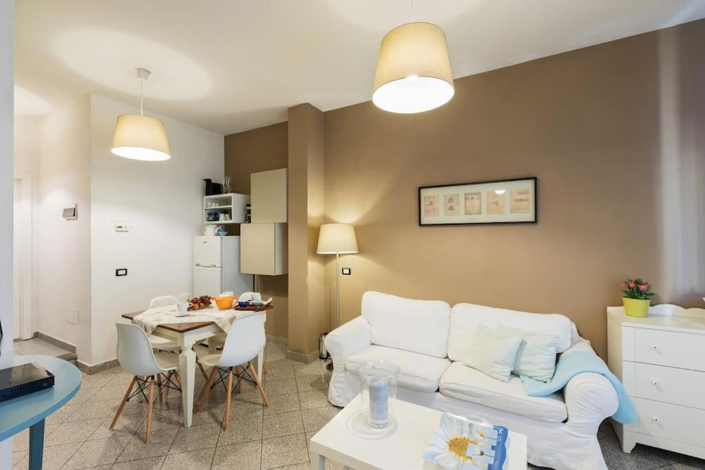 Ferienwohnung Borgo San Jacopo Flats Florenz Zimmer foto